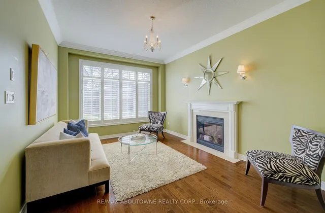 Additional image 13 of 1521 Craigleith Rd