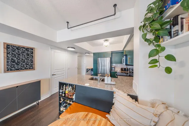 Additional image 17 of 15 Legion Rd Unit 2101