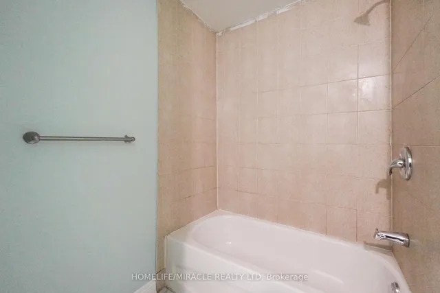 Additional image 6 of 27 Deerpark Cres