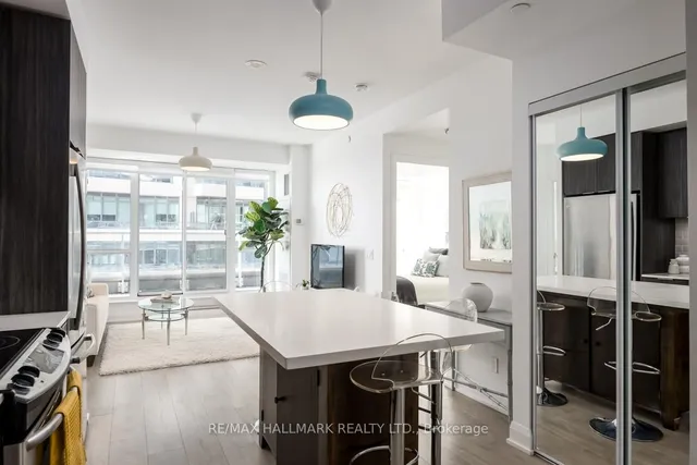 Additional image 5 of 110 Marine Parade Dr Unit 604