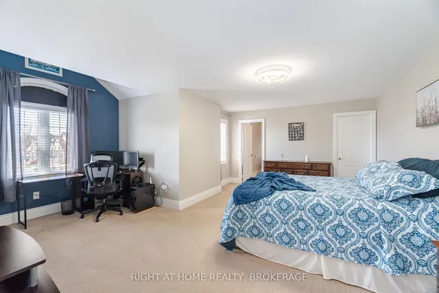 Additional image 24 of 105 Royal West Dr