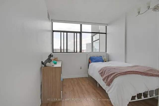 Additional image 18 of 100 Antibes Dr Unit 702