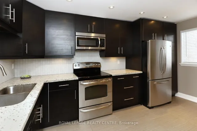 Additional image 10 of 3055 Tomken Rd Unit 345