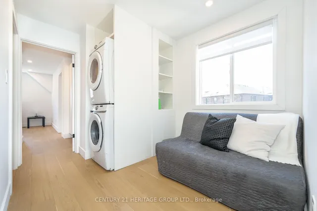 Additional image 12 of 48 DENVALE Rd