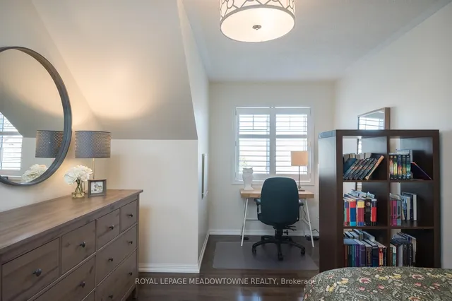 Additional image 24 of 694 Rayner Crt