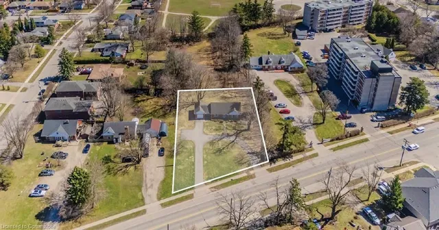 Additional image 2 of 843 Frederick St