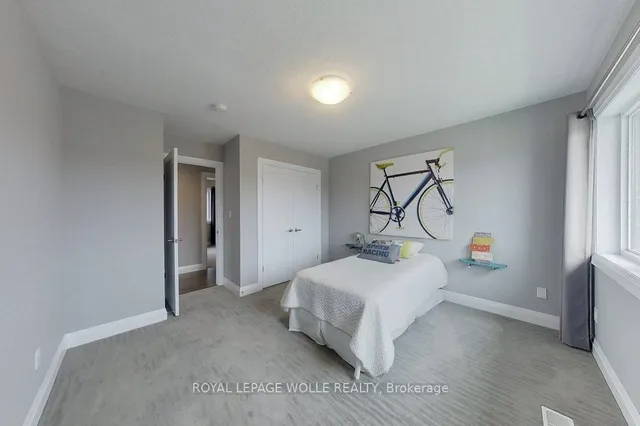 Additional image 38 of 69 Eaglecrest St