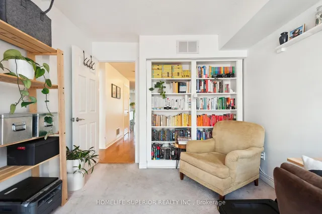 Additional image 27 of 122 Strachan Ave Unit 1