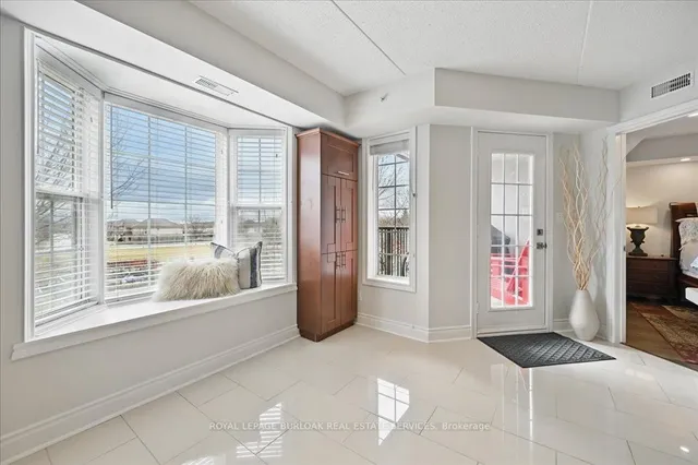 Additional image 13 of 1421 Walker's Line Unit 211