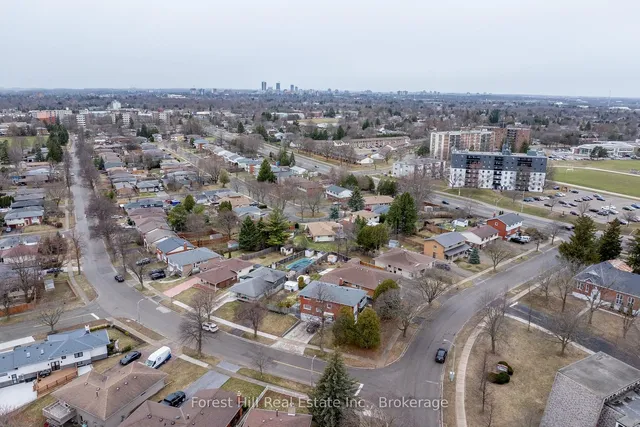 Additional image 39 of 35 Shaftsbury Dr