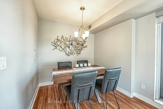 Additional image 7 of 80 Western Battery Rd Unit 2311