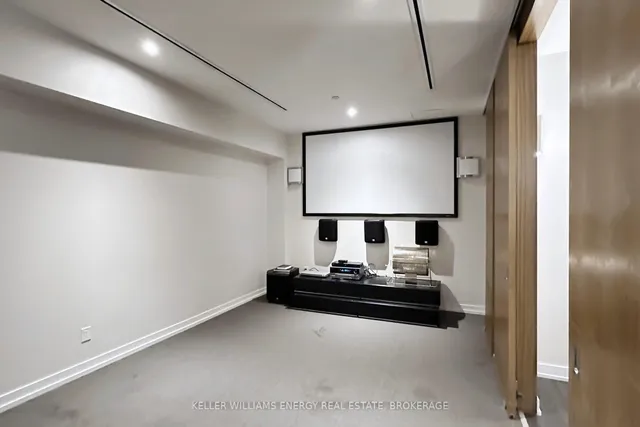 Additional image 30 of 2191 Yonge St Unit 3707