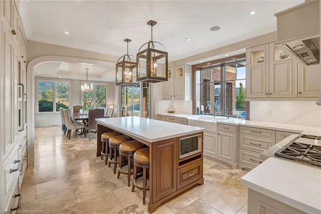 Additional image 14 of 3160 Britannia Rd