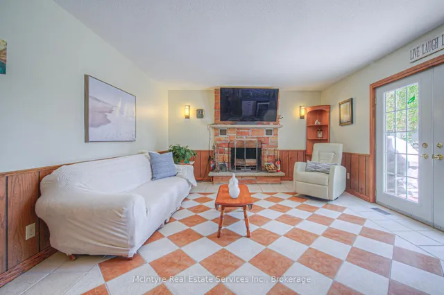 Additional image 20 of 215 Southwood Dr