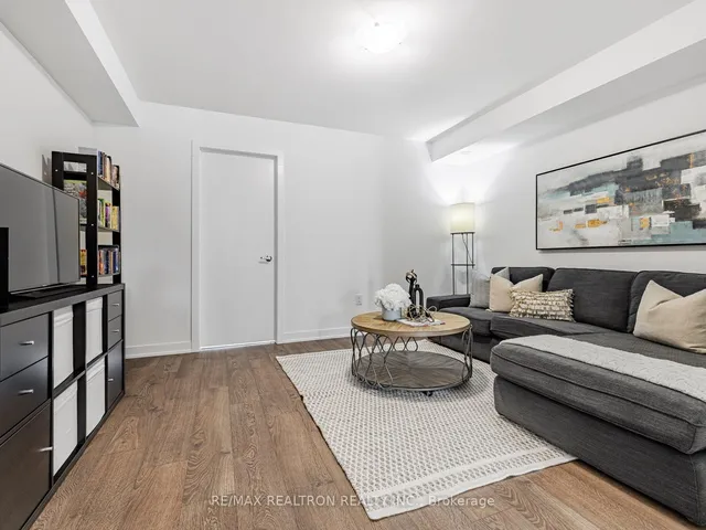 Additional image 19 of 109 Green Gardens Blvd