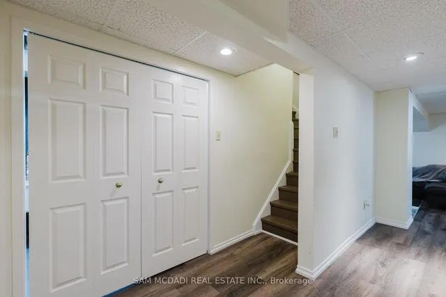 Additional image 21 of 522 Roseheath Dr