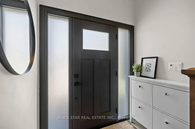 Additional image 5 of 468 Sparling Cres