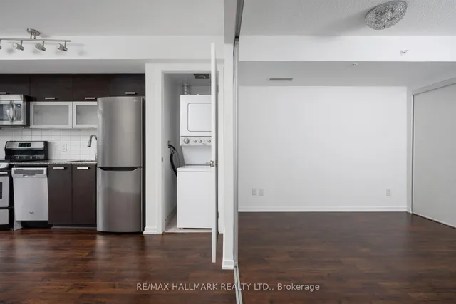 Additional image 14 of 68 Abell St Unit 707