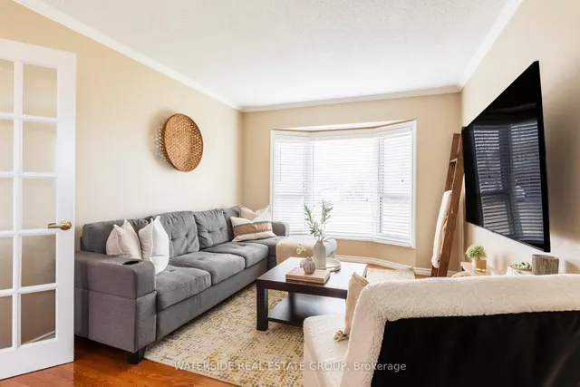 Additional image 7 of 3261 Woodcroft Cres
