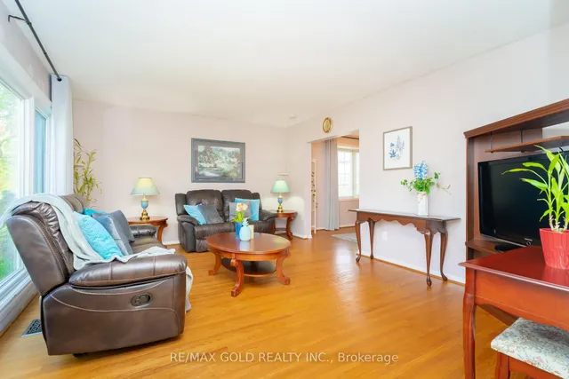 Additional image 8 of 36 Dorchester Dr