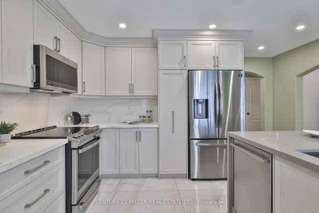 Additional image 13 of 4072 Gunby Cres