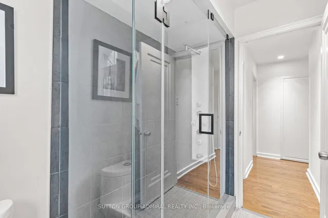 Additional image 31 of 298 Bessborough Dr