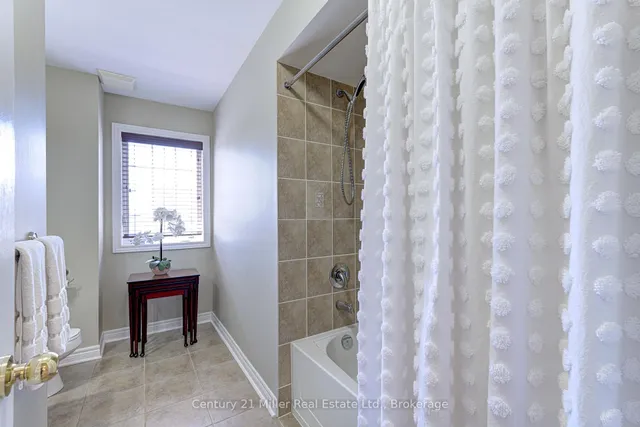 Additional image 27 of 3268 Sealey Cres