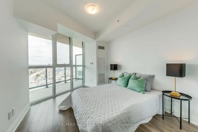 Additional image 18 of 1461 Lawrence Ave Unit 1706