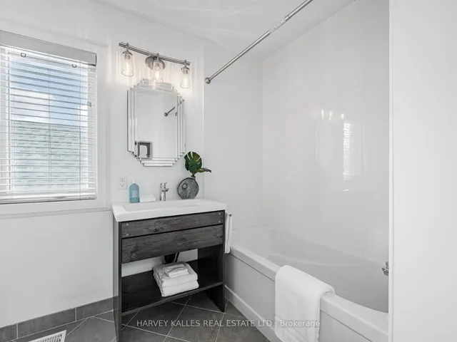 Additional image 28 of 511 Sammon Ave