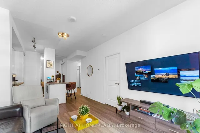 Additional image 14 of 59 Annie Craig Dr Unit 715