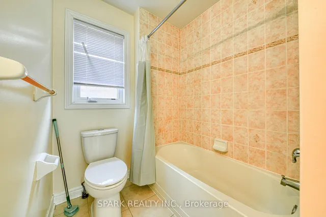 Additional image 22 of 147 Weston Dr