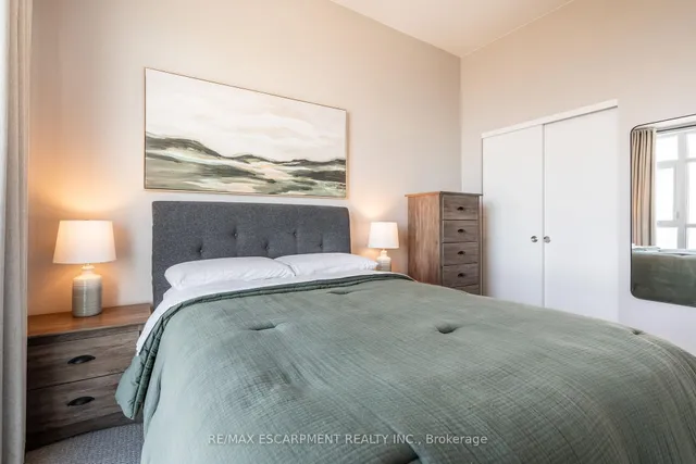 Additional image 20 of 600 North Service Rd Unit 613