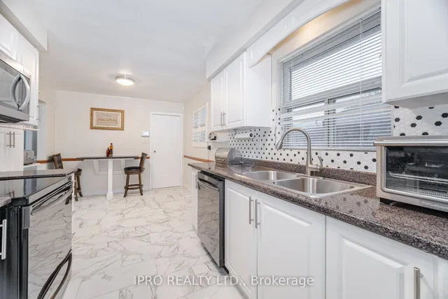 Additional image 16 of 542 Lana Terr