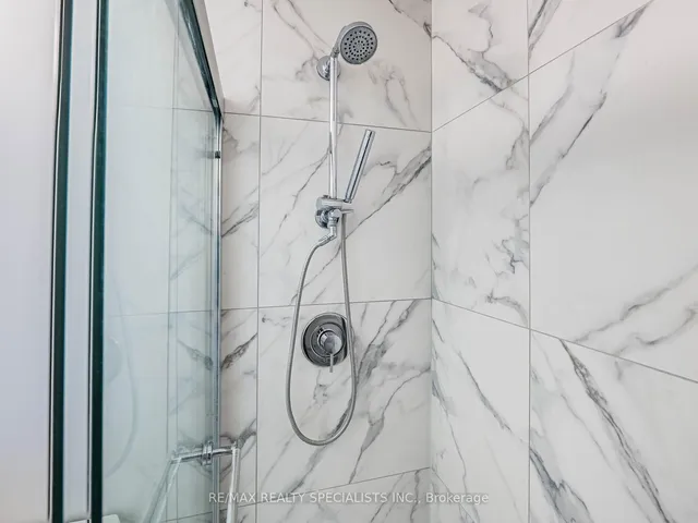 Additional image 33 of 60 Frederick St Unit 1112