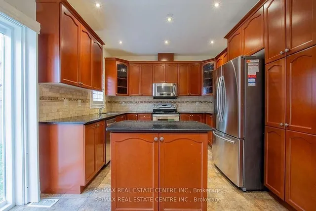 Additional image 11 of 4690 Huffman Rd