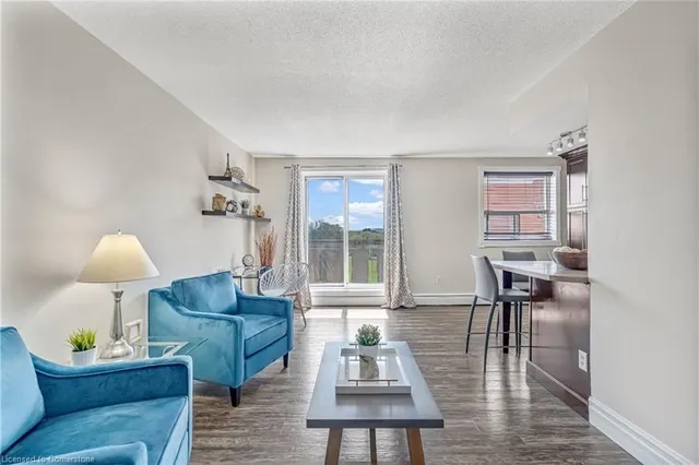 Additional image 9 of 851 Queenston Rd Unit 502