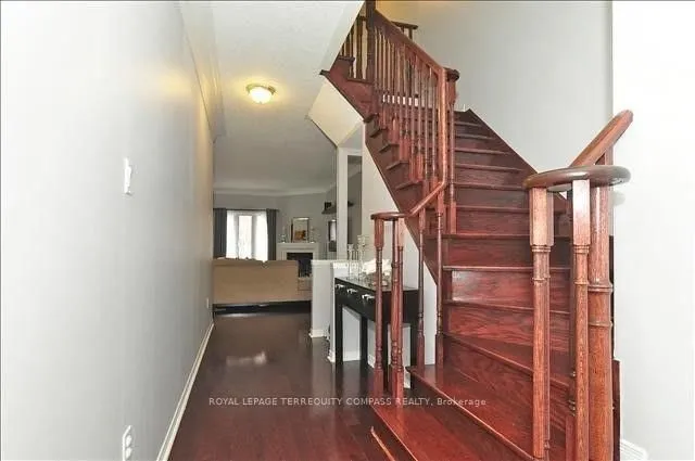 Additional image 9 of 8 Edhouse Ave