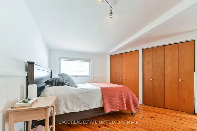 Additional image 19 of 216 Balsam Ave