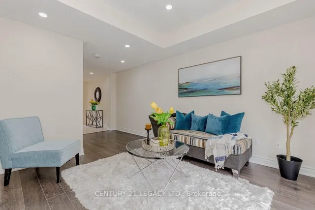 Additional image 8 of 25 Unionville Cres