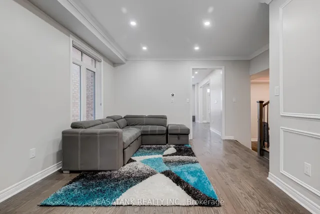 Additional image 4 of 359 North Park Blvd