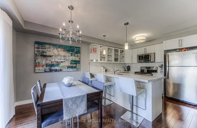 Additional image 10 of 18 Creek Ridge St