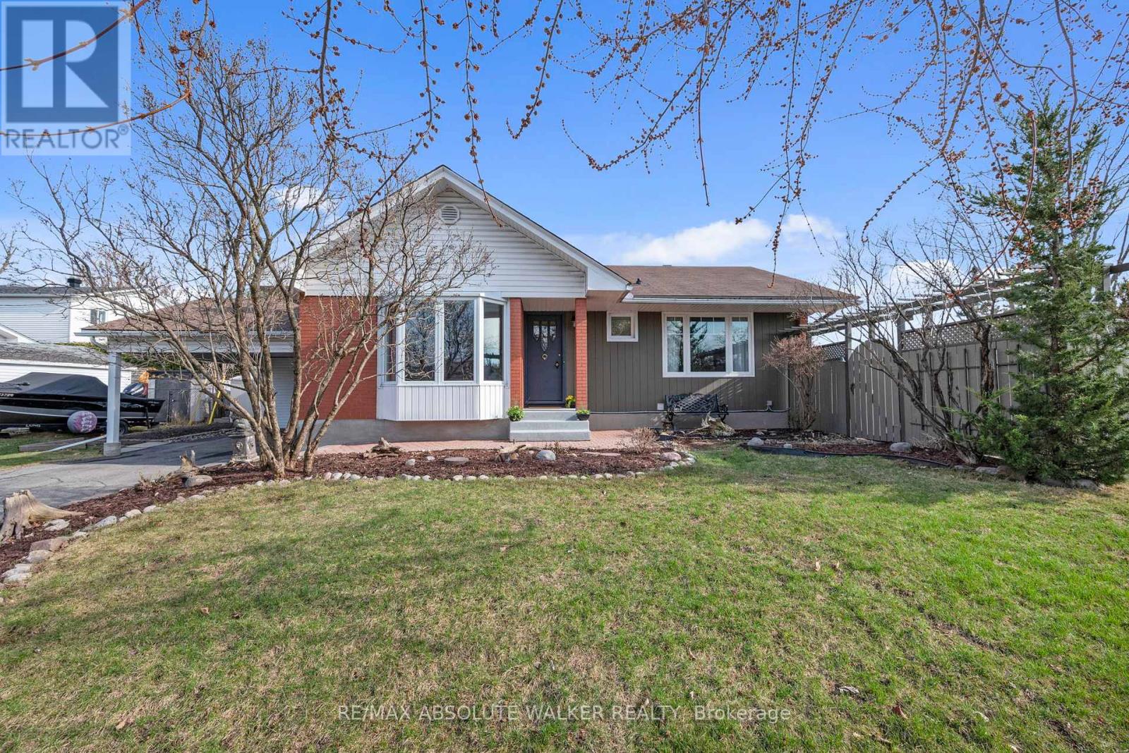 1194 PLACID STREET|Ottawa, Ontario K2C3A6