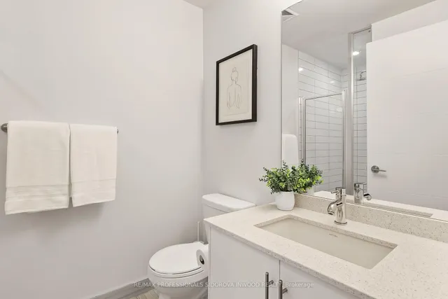 Additional image 14 of 460 Adelaide St Unit 102