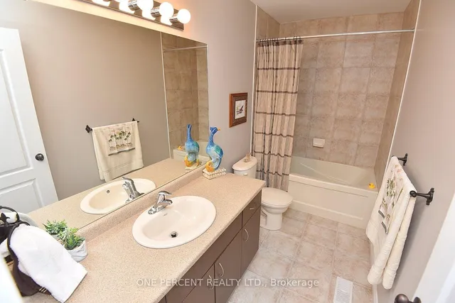 Additional image 28 of 40 Dartmouth Gate Unit 24