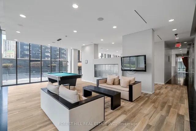 Additional image 34 of 33 Charles St Unit 1101