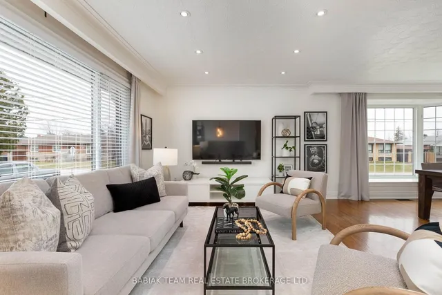 Additional image 5 of 62 Burr Ave