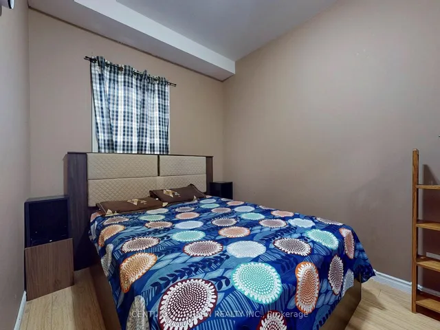 Additional image 16 of 4 Mcmurchy Ave