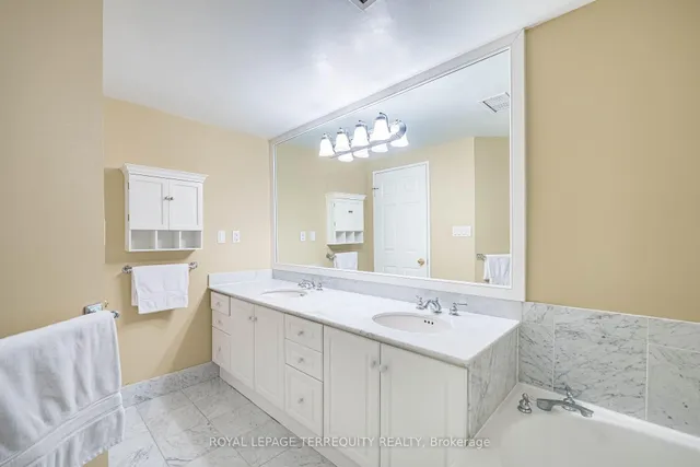 Additional image 32 of 1333 Bloor St Unit PH11