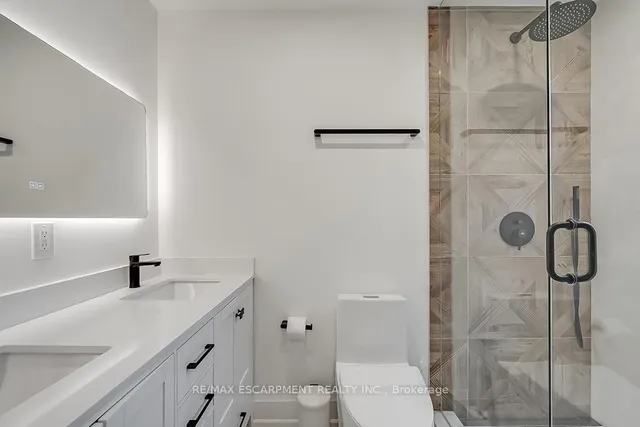 Additional image 18 of 564 Maplehill Dr