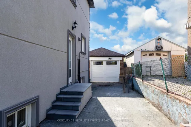 Additional image 23 of 844A Danforth Rd